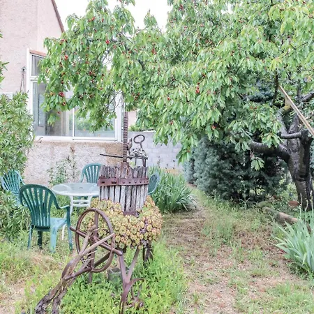 בית נופש Two-bedroom Holiday In Les Bains *