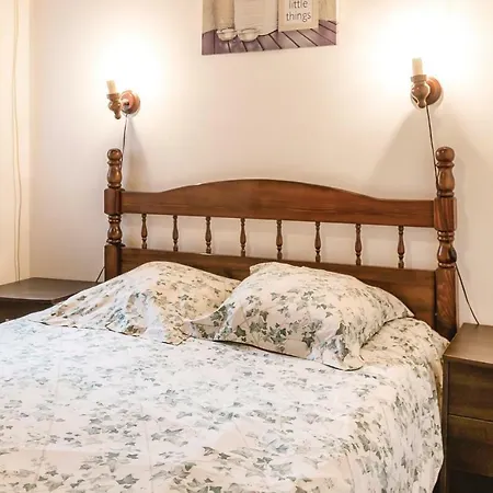 Дом отдыха Two-bedroom Holiday In Les Bains *